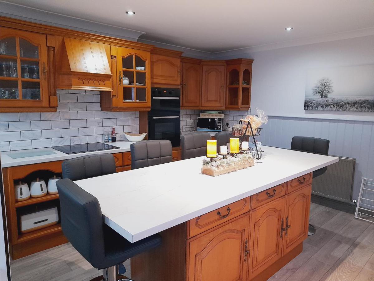 3 Brookside House Villa Pickering Eksteriør bilde